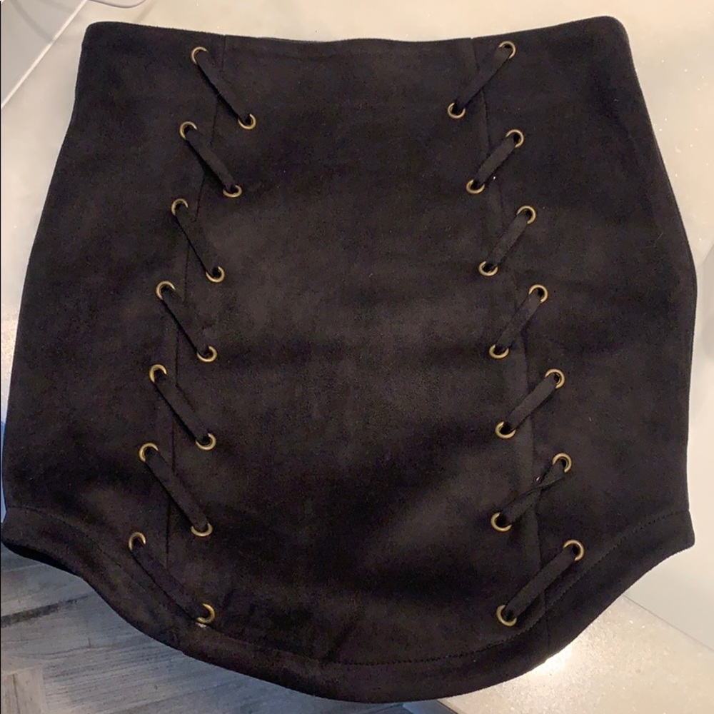 Velvet skirt
